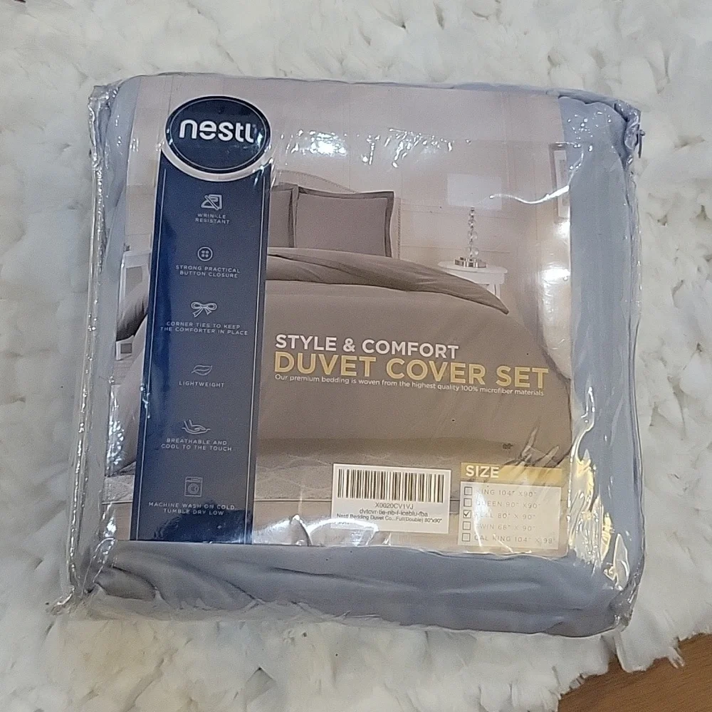 Nestl Ice Blue 3 pc Full duvet cover set double brushed 80x90 inches 2 shams New